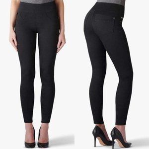 Rock & Republic Denim Rx Midrise Jegging Black NWT